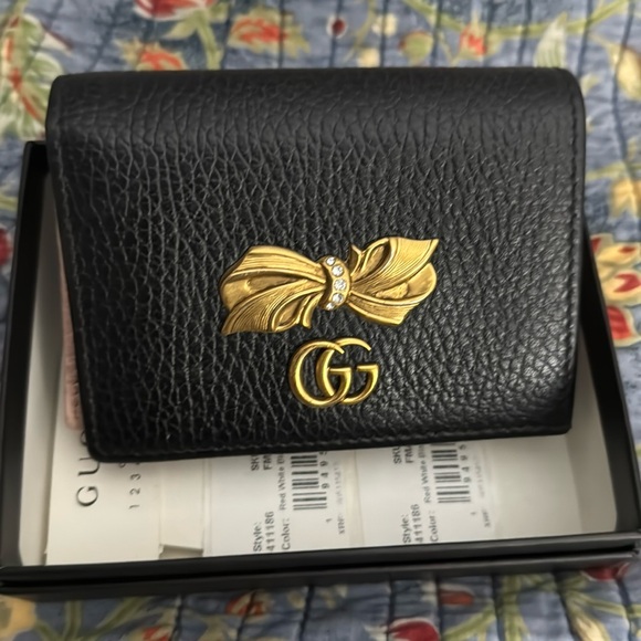 Authentic GUCCI MARMONT BOW WALLET, small - Picture 1 of 11
